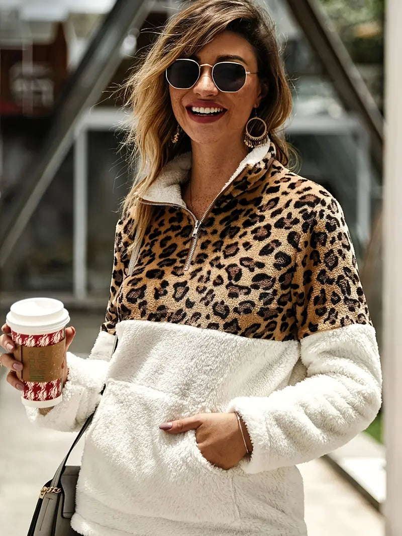 Ayla | Cozy Leopard Half-Zip Pullover