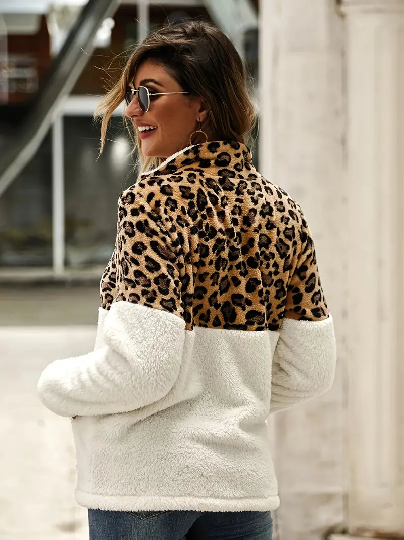 Ayla | Cozy Leopard Half-Zip Pullover