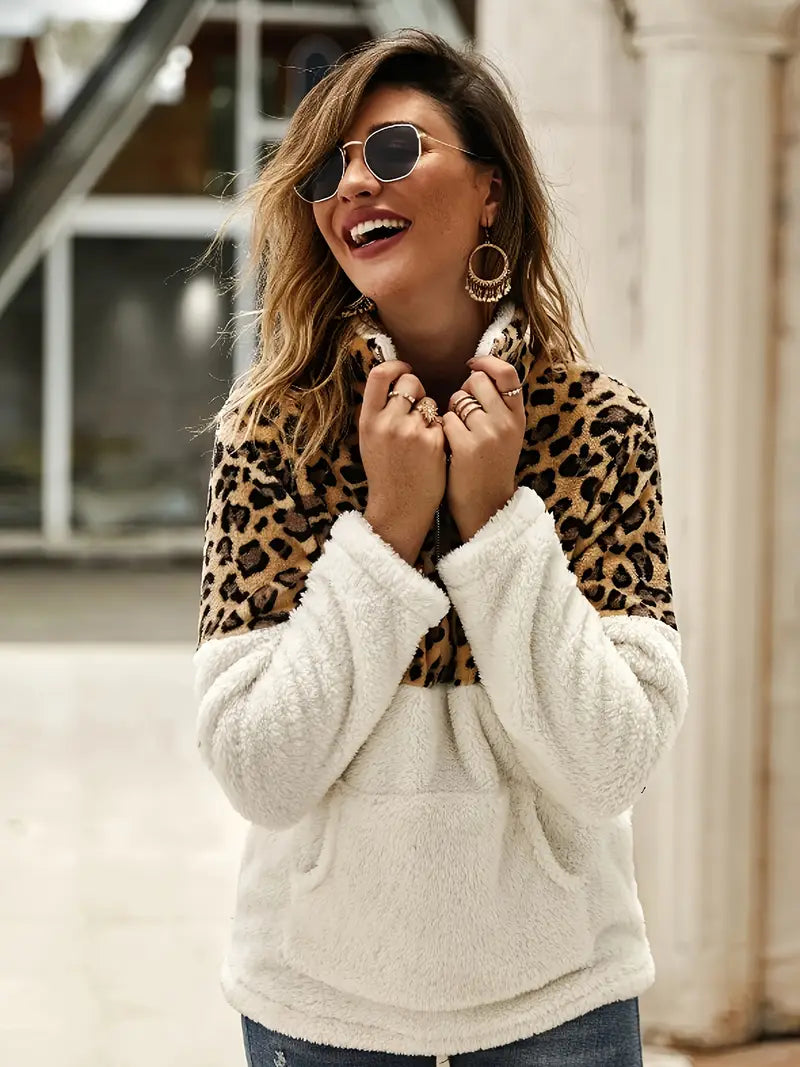 Ayla | Cozy Leopard Half-Zip Pullover